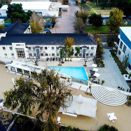 The Lakes Hotel & Conference Centre Benoni Bagian luar foto