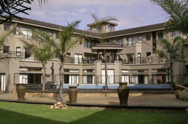 The Lakes Hotel & Conference Centre Benoni Bagian luar foto