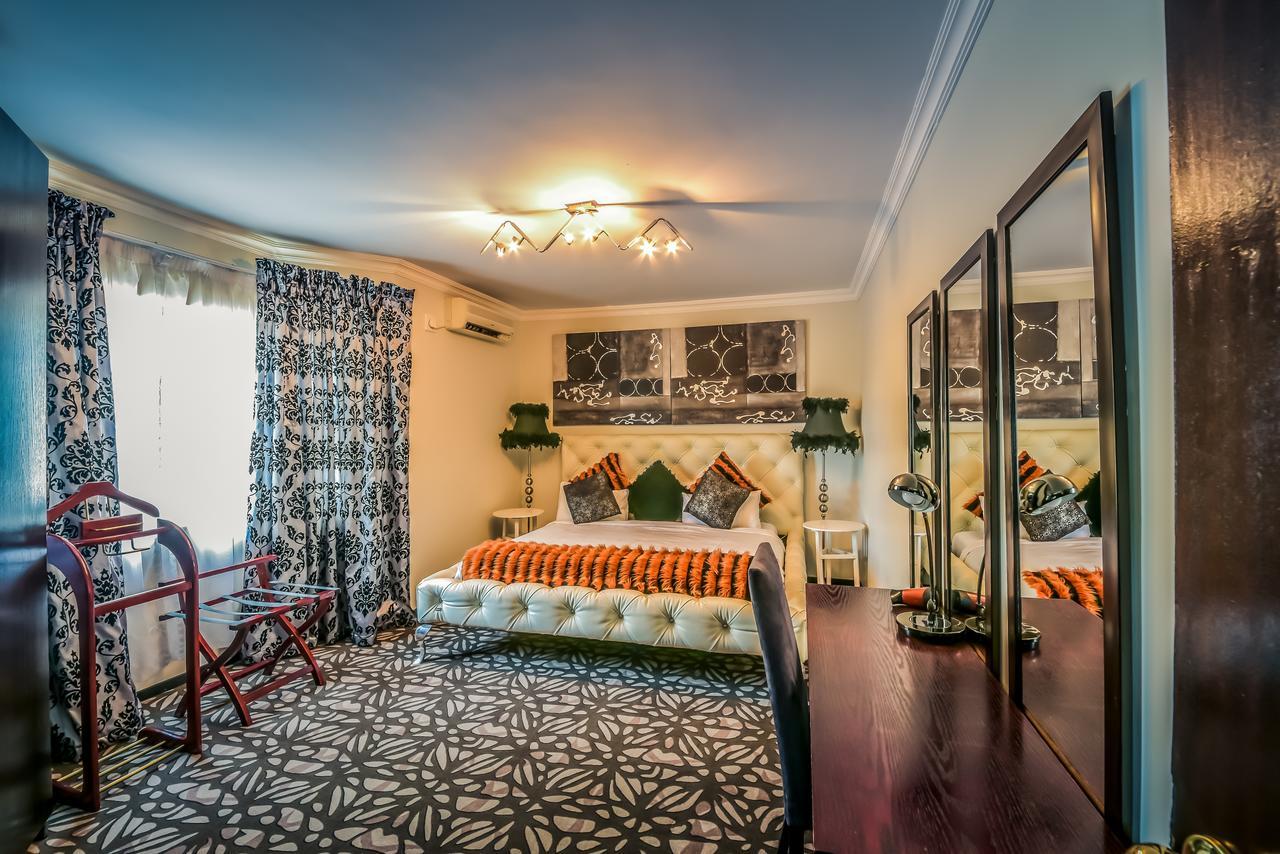 The Lakes Hotel & Conference Centre Benoni Bagian luar foto